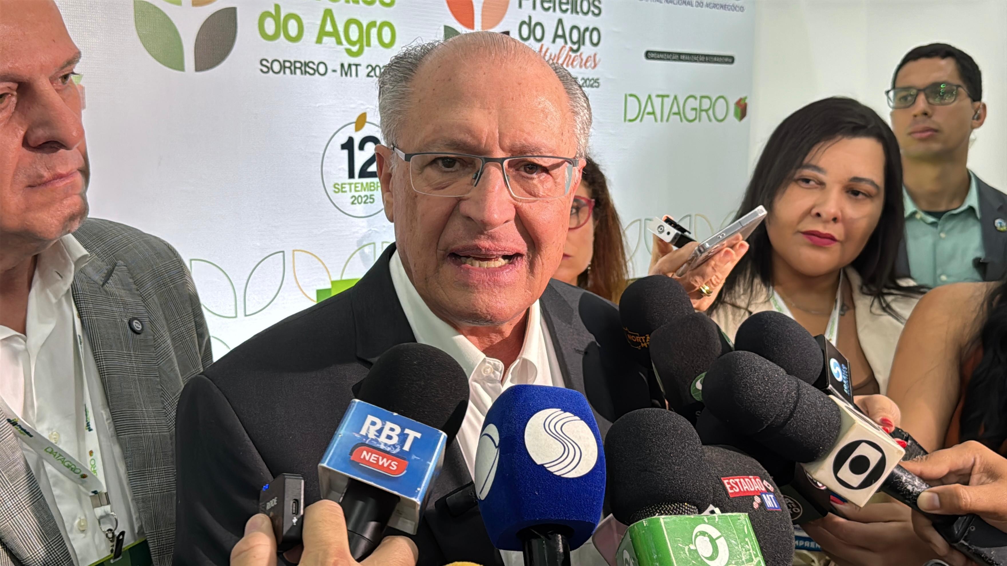 Alckmin destaca papel do STF, PF e MP após condenação de Bolsonaro: 'Pessoas passam. Instituições são permanentes'