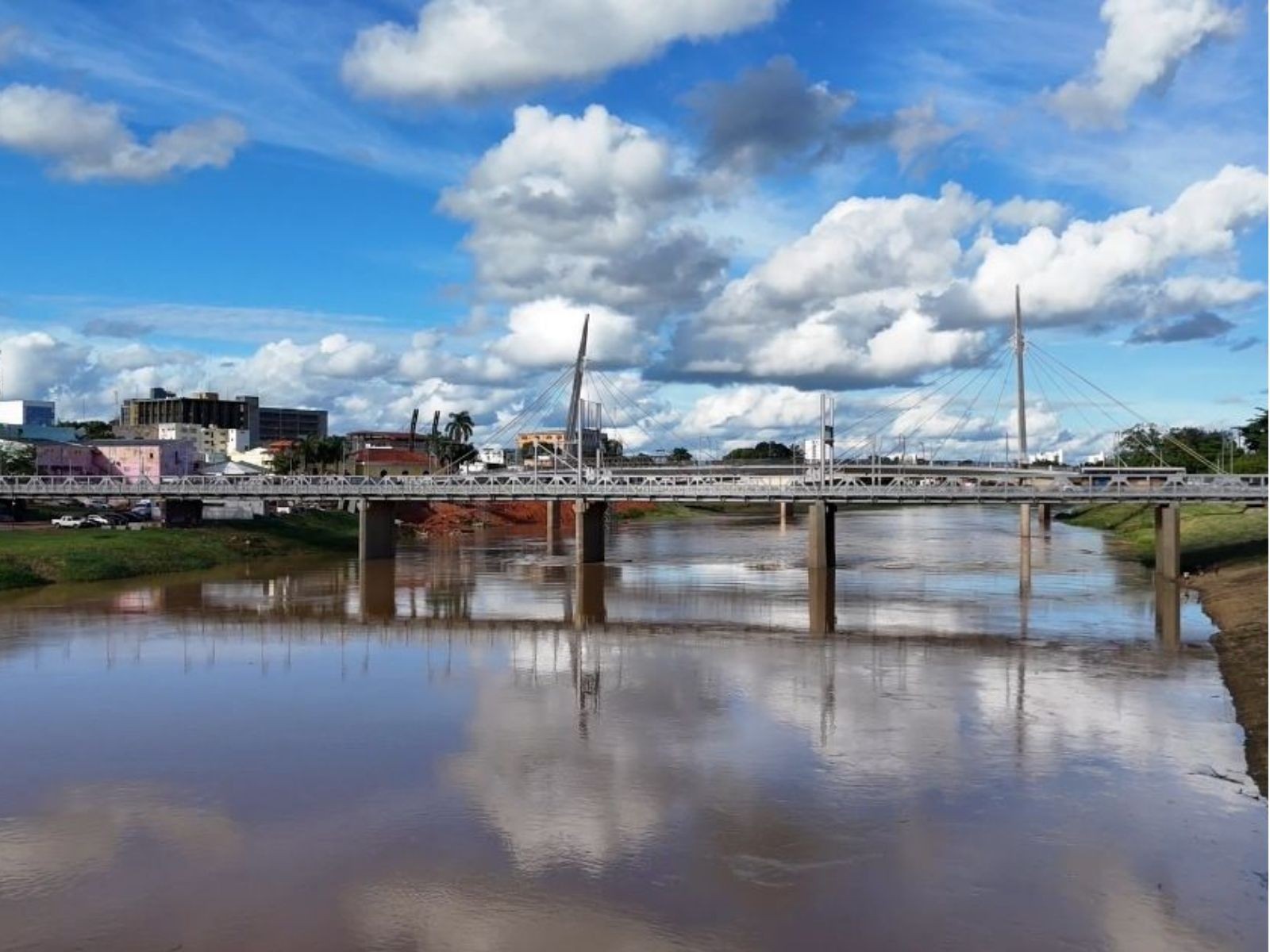 Rio Acre ultrapassa cota de atenção pela segunda vez em Rio Branco
