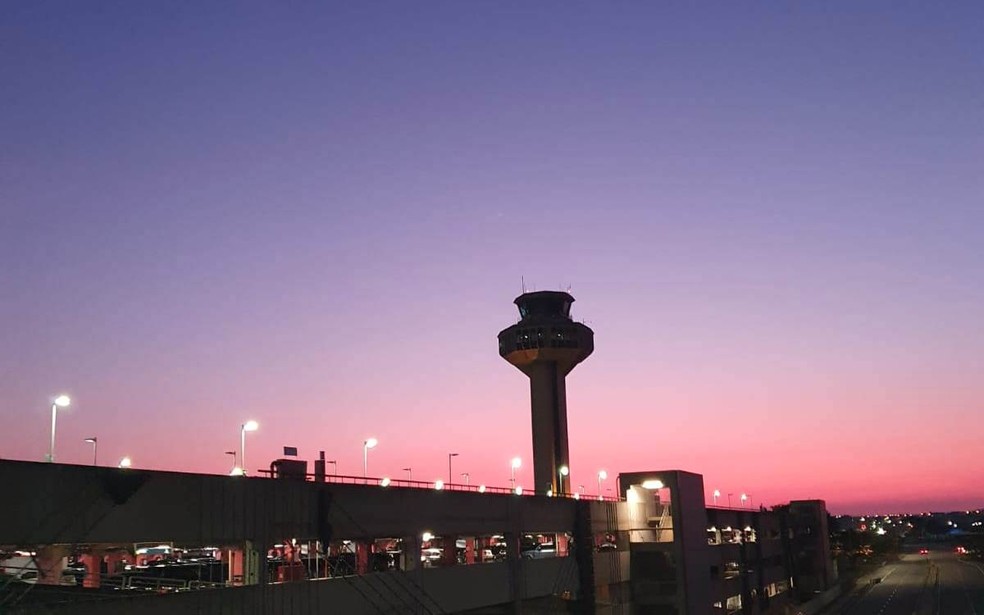 Torre do controle no Aeroporto de Viracopos, em Campinas — Foto: Fernando Pacífico/g1
