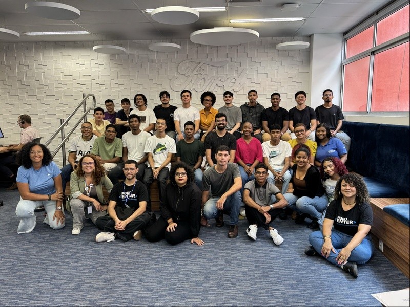 Ford abre 80 vagas em programa gratuito de programação de software em Salvador