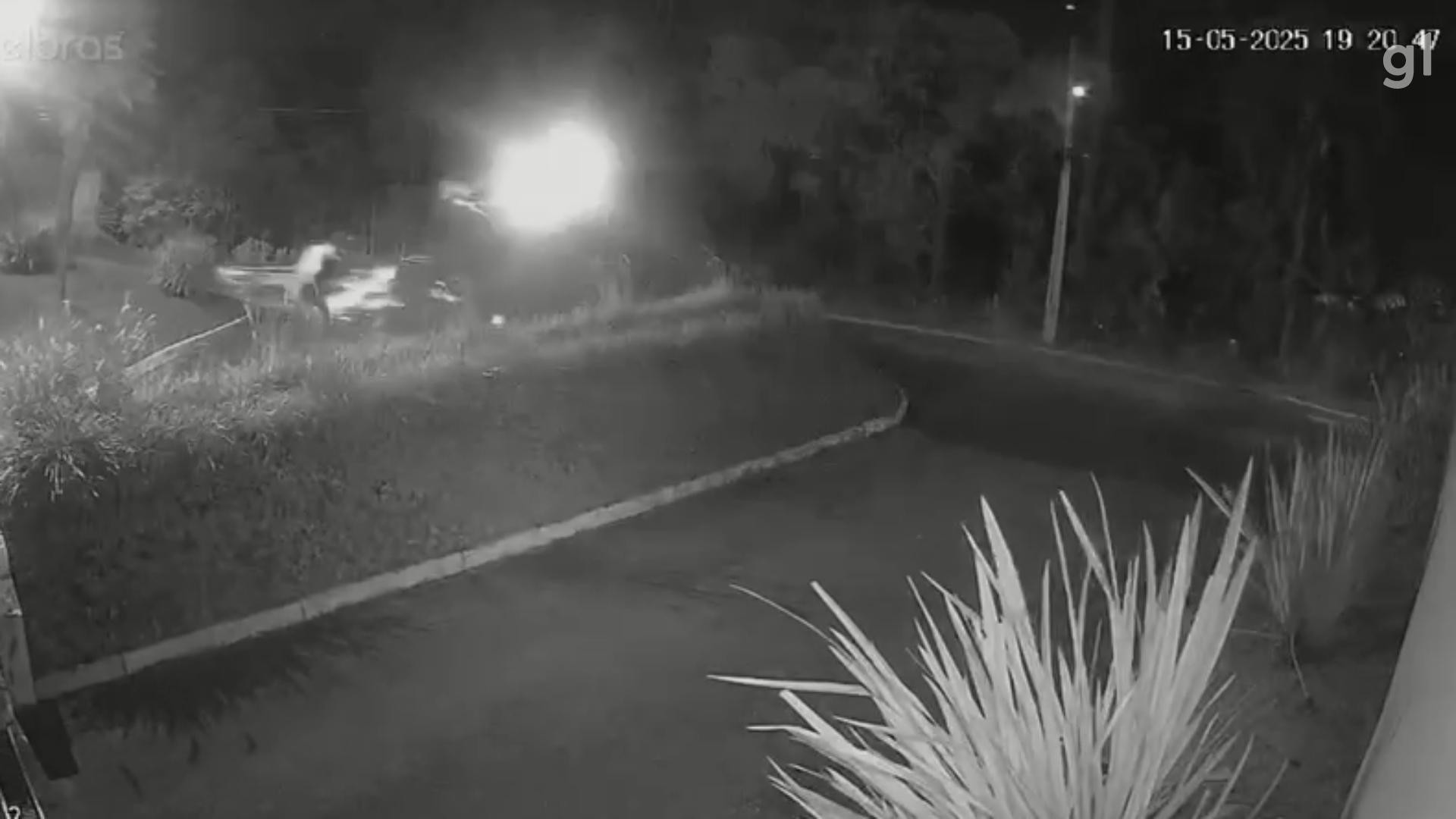 Policial militar e motociclista morrem após acidente durante perseguição na Grande Curitiba