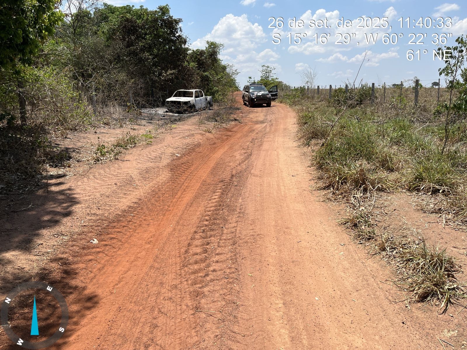 Três corpos são encontrados queimados dentro de caminhonete próximo da fronteira com a Bolívia em MT