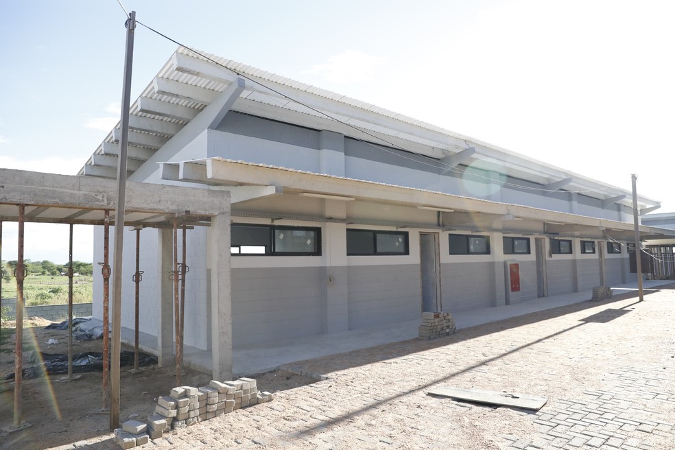 Prédios do IERN, em construção, serão federalizados e vão abrigar o IFRN em Touros, Umarizal e São Miguel. — Foto: Governo do RN/Divulgação