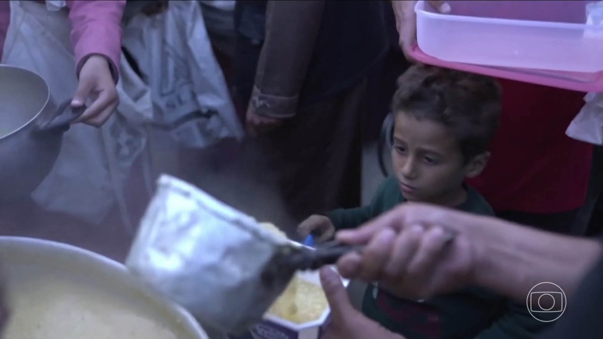 Corte Internacional de Justiça ordena que Israel garanta entrega de comida para os palestinos na Faixa de Gaza