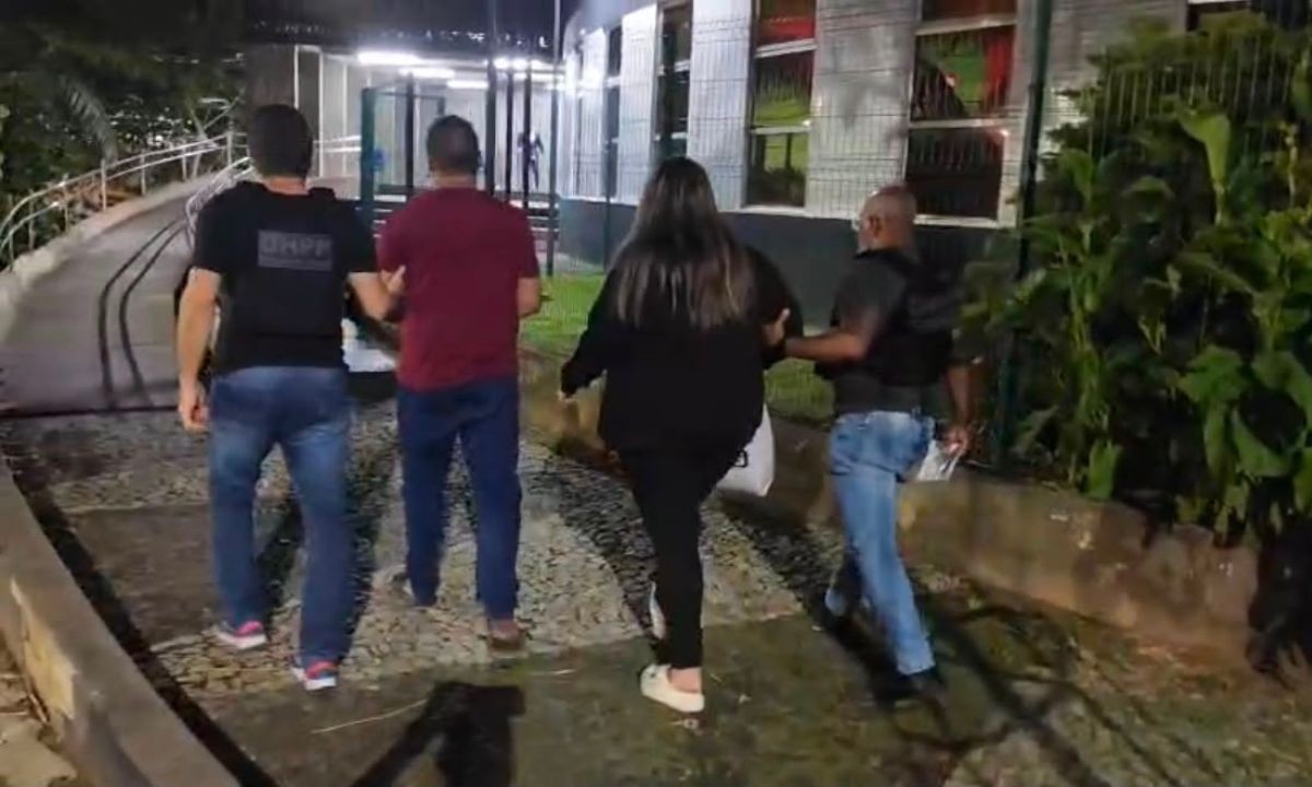 Dupla é presa durante tentativa de fuga na rodoviária de Salvador