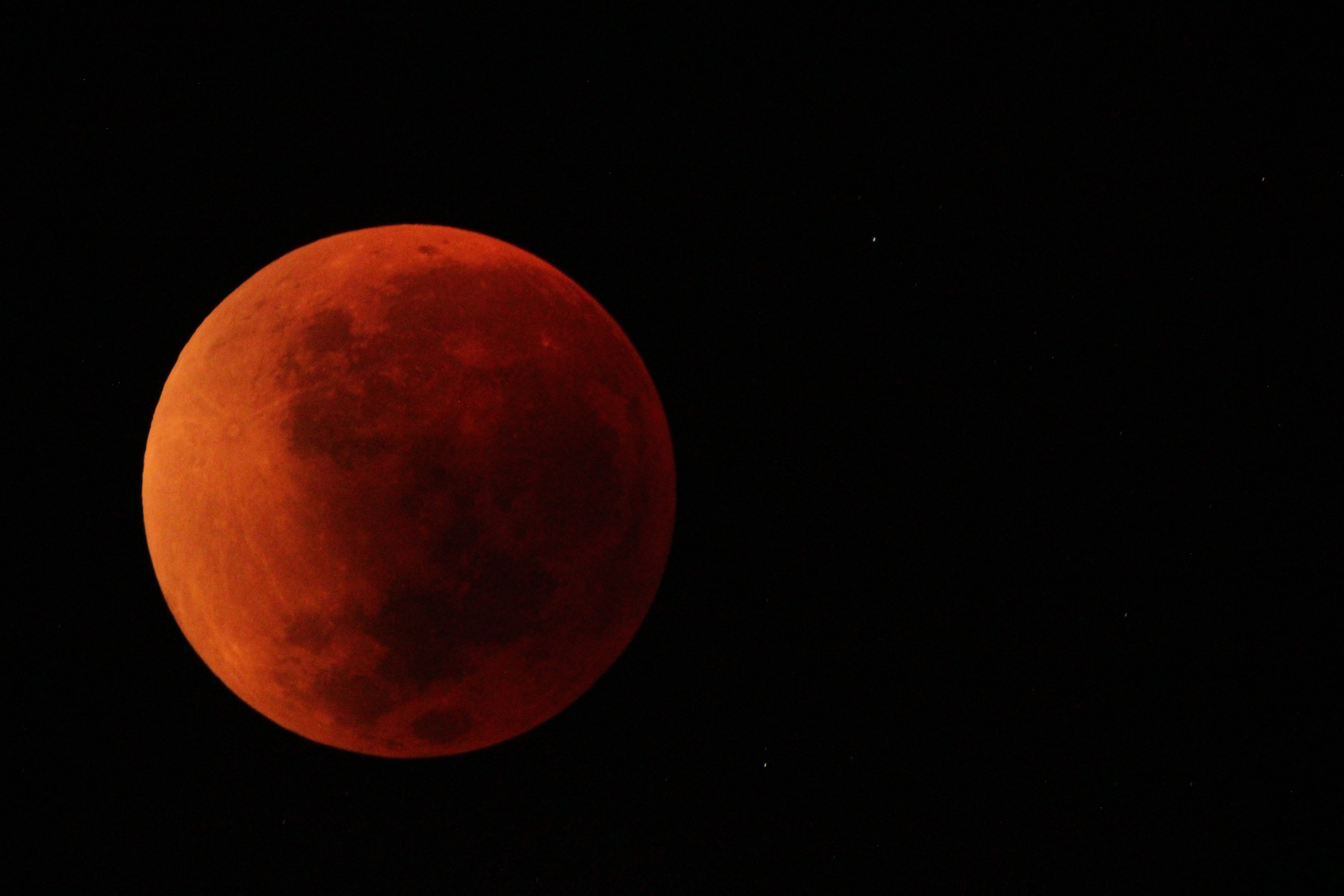 'Lua de Sangue': Saiba se será possível observar o fenômeno no Vale do Paraíba