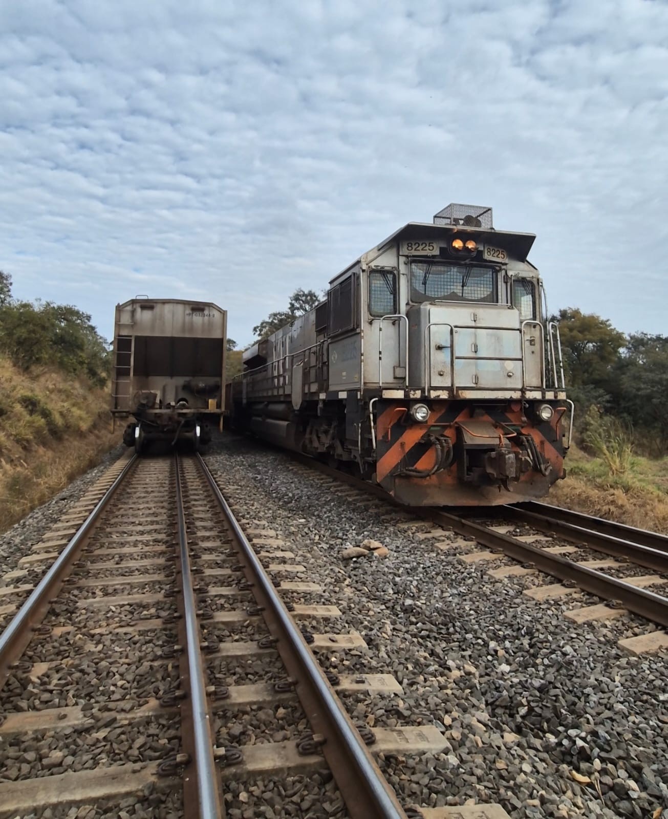 Virada em voo e 'buzinaço': como os tripulantes da aviação e das ferrovias vivem o Ano Novo