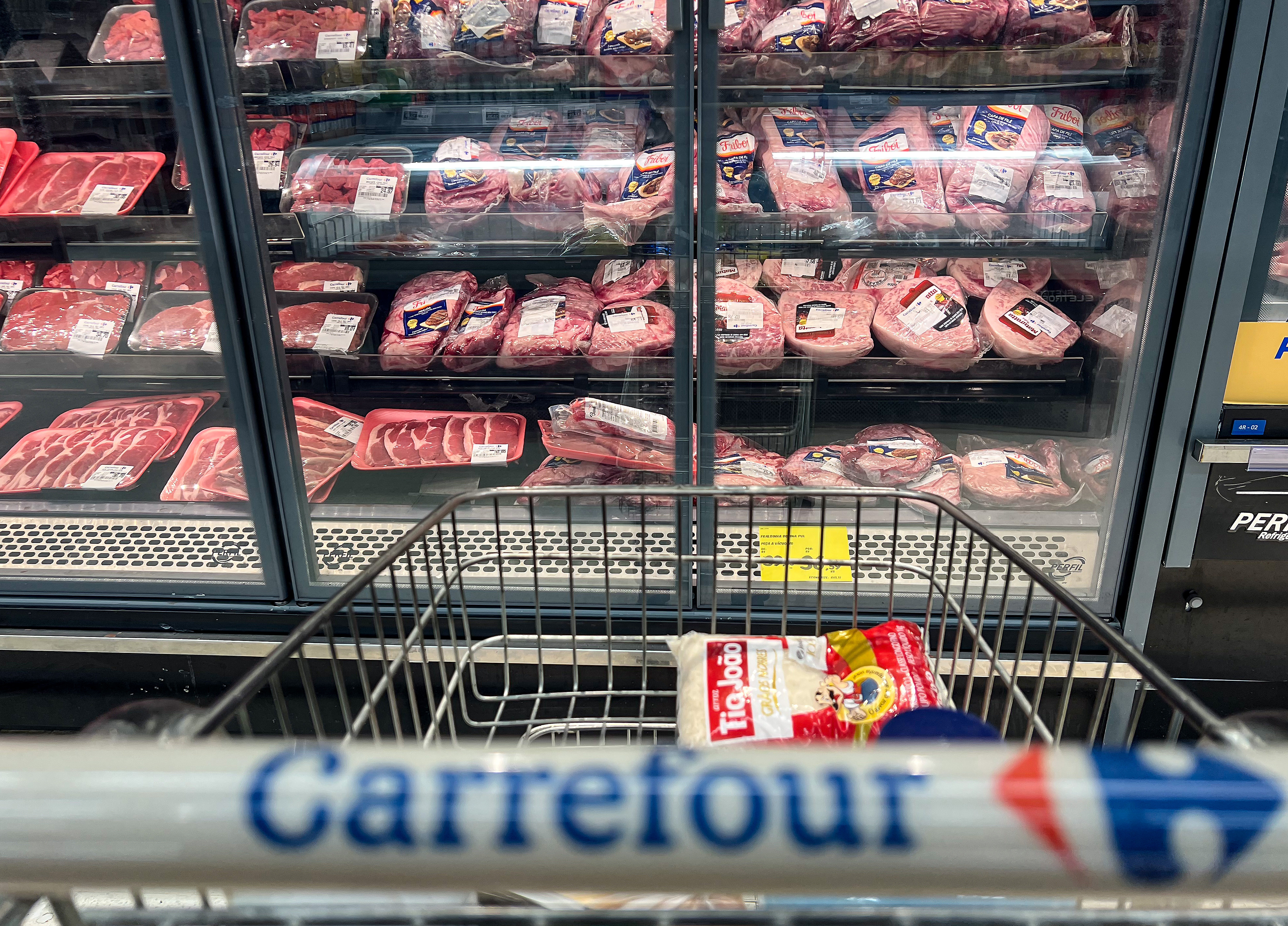 Carrefour reconhece a ‘grande qualidade’ da carne brasileira e lamenta que comentário de CEO ‘tenha sido percebido como uma crítica’