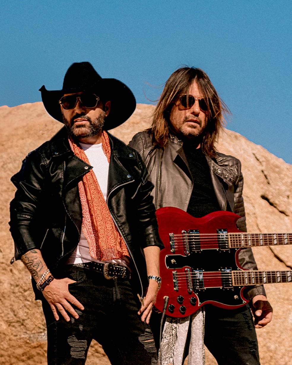Edson e Hudson em clipe de música internacional — Foto: Fabrizio Toniolo