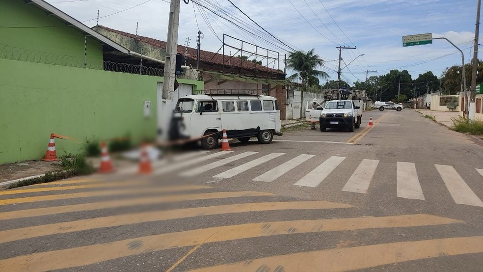 Motorista de Kombi passa mal, invade calçada e mata mulher em Rio Branco — Foto: Arquivo pessoal