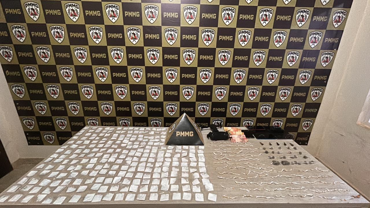 Grupo criminoso que atuava no tráfico de drogas e usava drone para monitorar a chegada da polícia é desarticulado em Itamarandiba