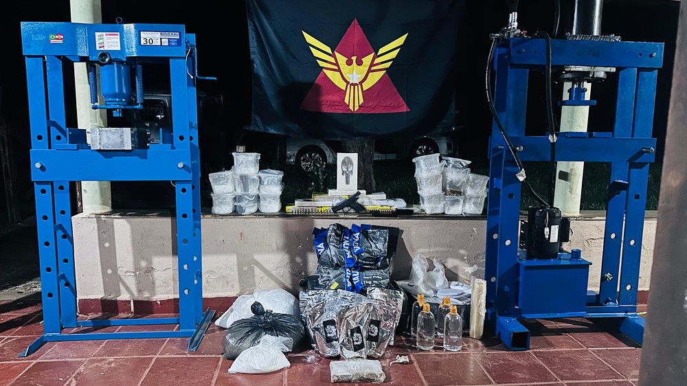 Laboratório de refino de cocaína é descoberto e desativado em Uberlândia; duas pessoas foram presas