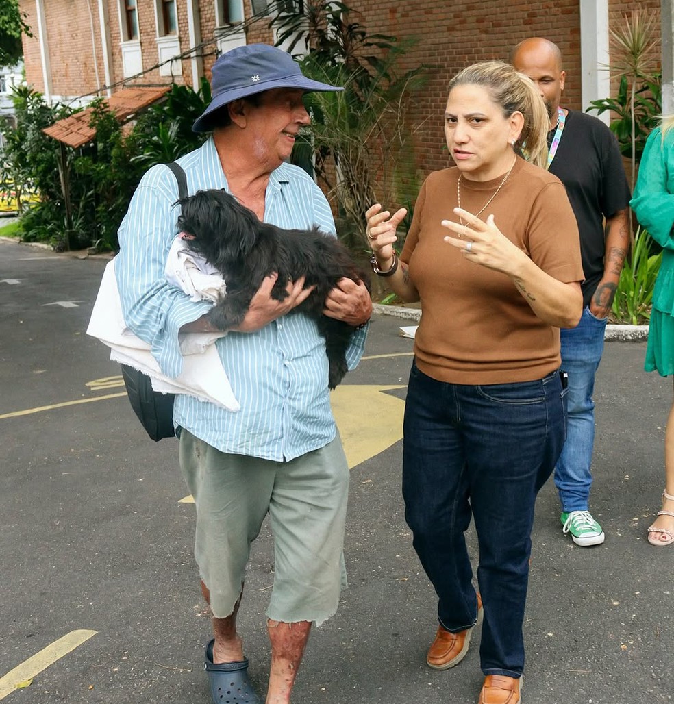 Ator Marcos Oliveira conhece nova casa no Retiro dos Artistas — Foto: Divulgação/ Retiro dos Artistas