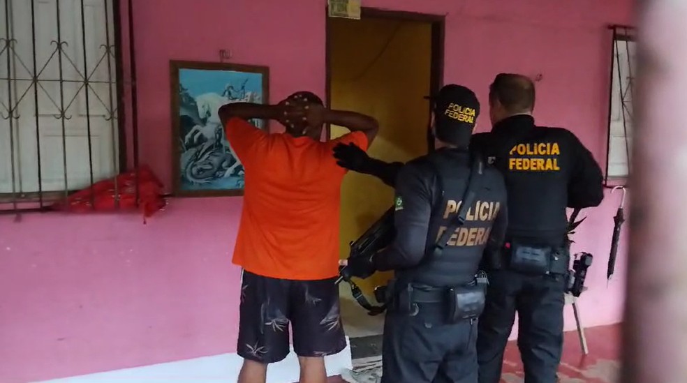 Ex-servidor da Funai é preso suspeito de abusos sexuais contra pelo menos 20 adolescentes e mulheres no AM. — Foto: Daniela Branches/Rede Amazônica