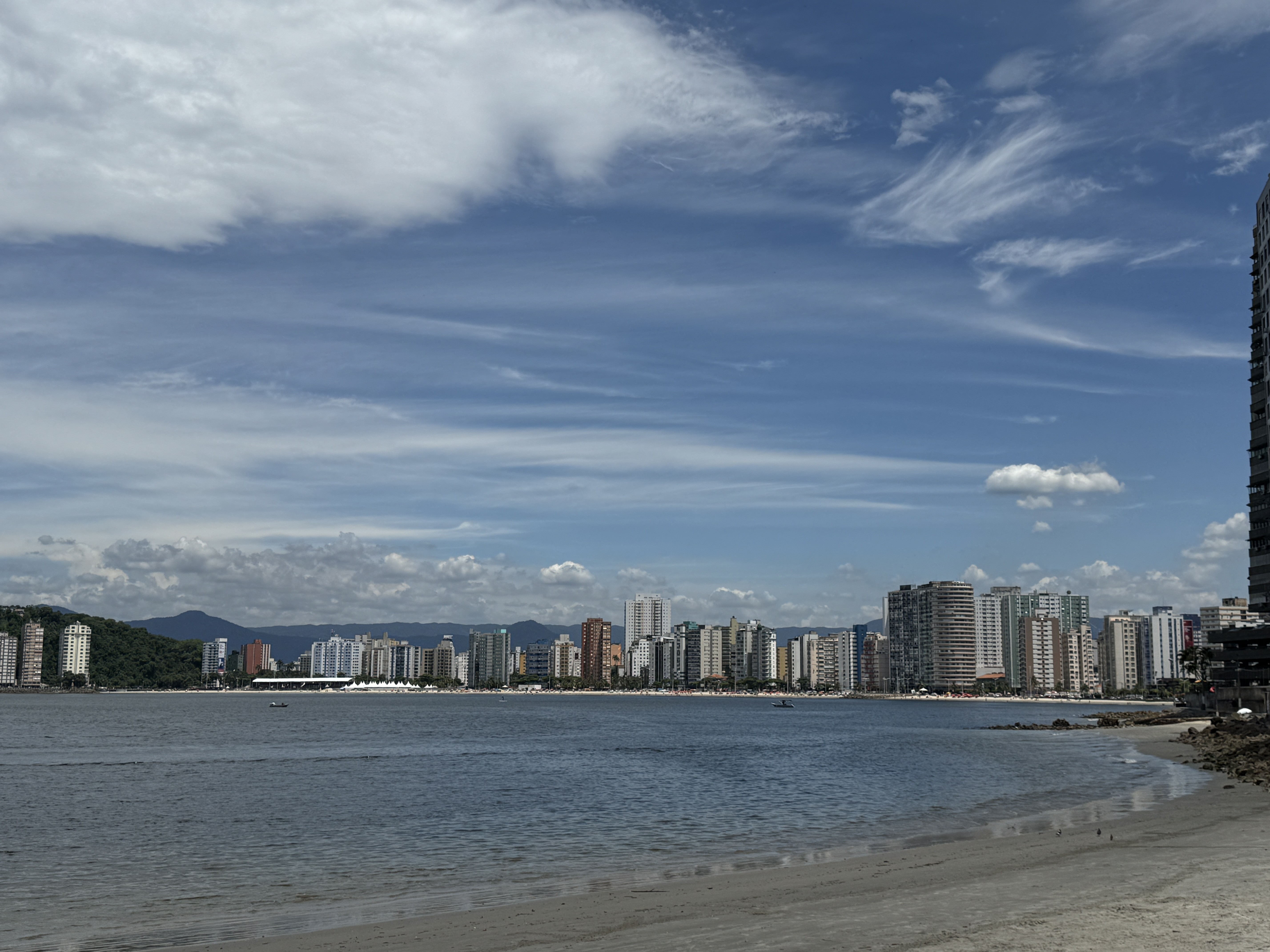 Baixada Santista tem 25 praias impróprias para banho; veja quais são