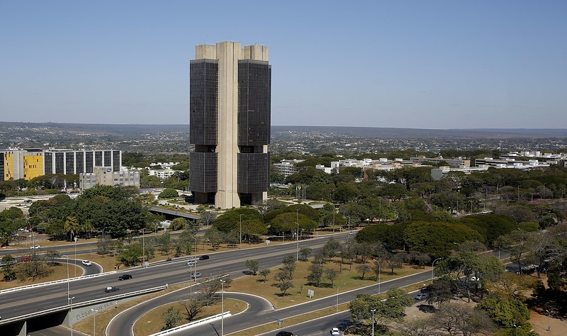 Apesar da inflação abaixo do previsto, novo corte de 0,5 ponto percentual nos juros pelo BC é incerto 