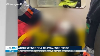 Jovem fica ferido após pegar 'rabeira' em caminhão; confira