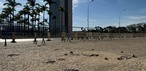 Pedras portuguesas soltas na Praça dos Três Poderes.