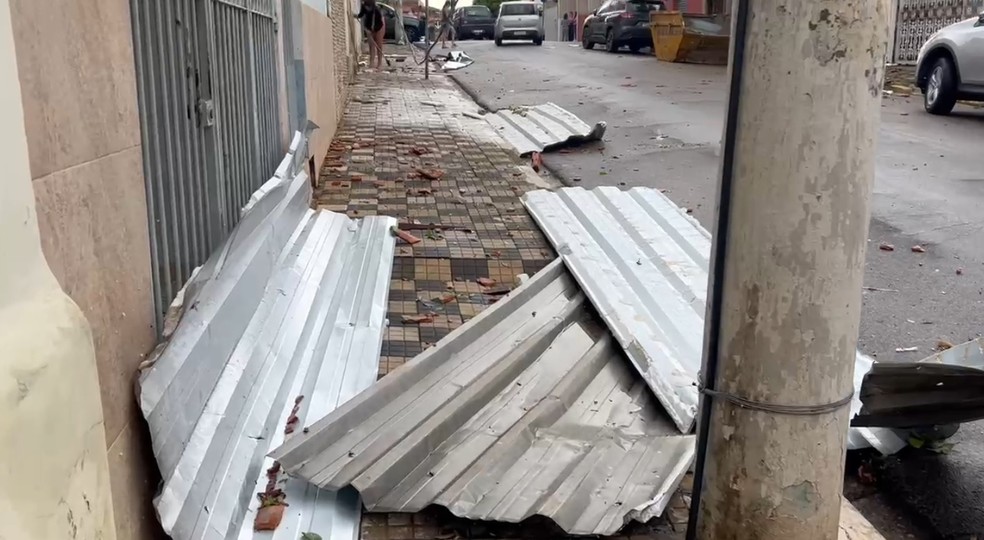 Chuva provoca estragos em Porto Feliz (SP) — Foto: Marcela Alves/Arquivo Pessoal