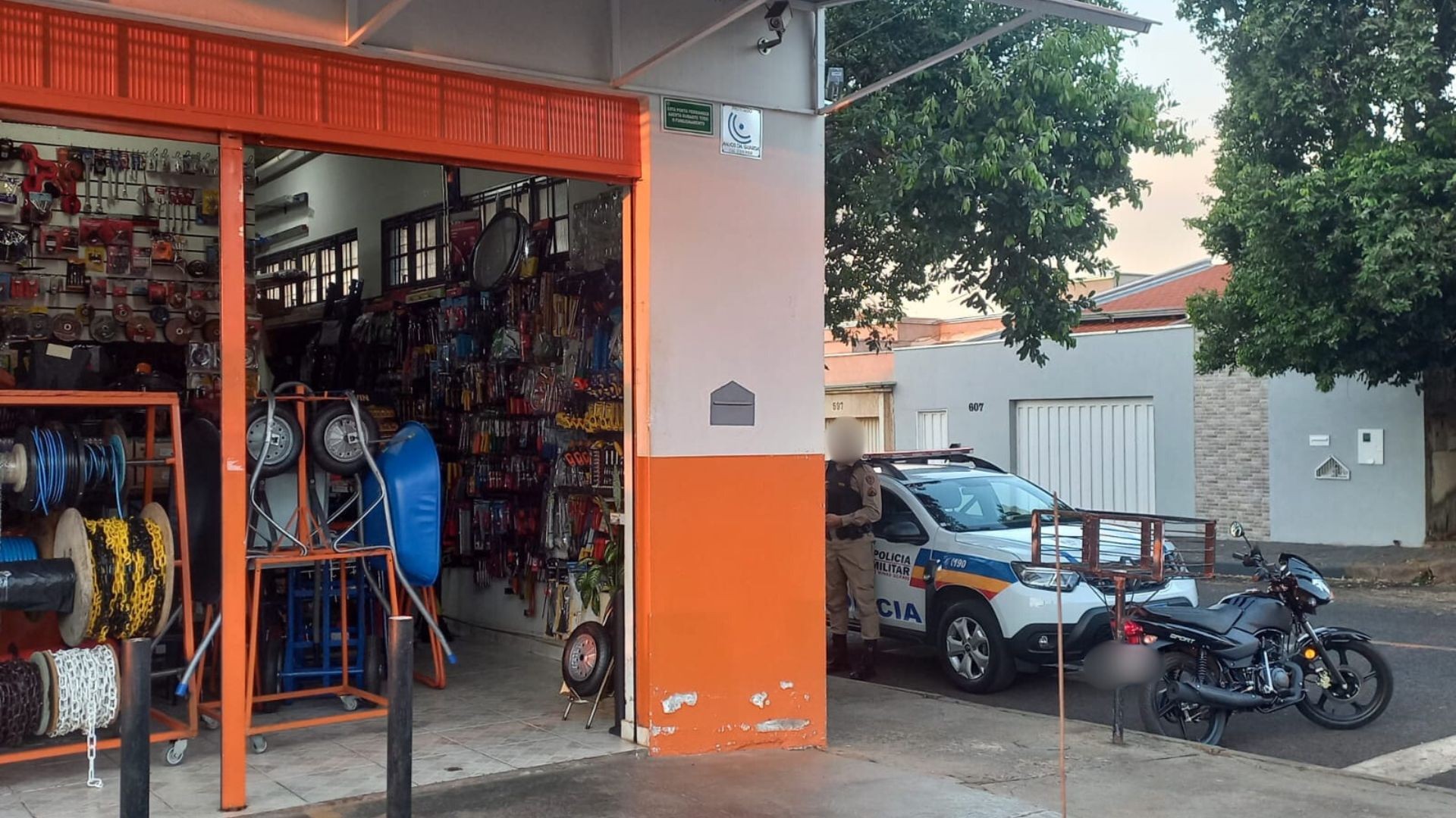 Comerciante morre após ser baleado durante assalto no Bairro Santa Mônica em Uberlândia