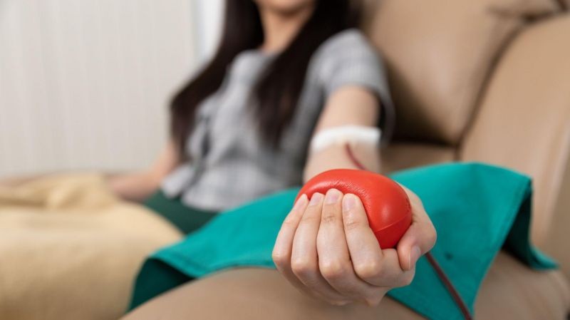 Com baixo estoque, Hemoraima convoca doadores de sangue com fator Rh negativo 