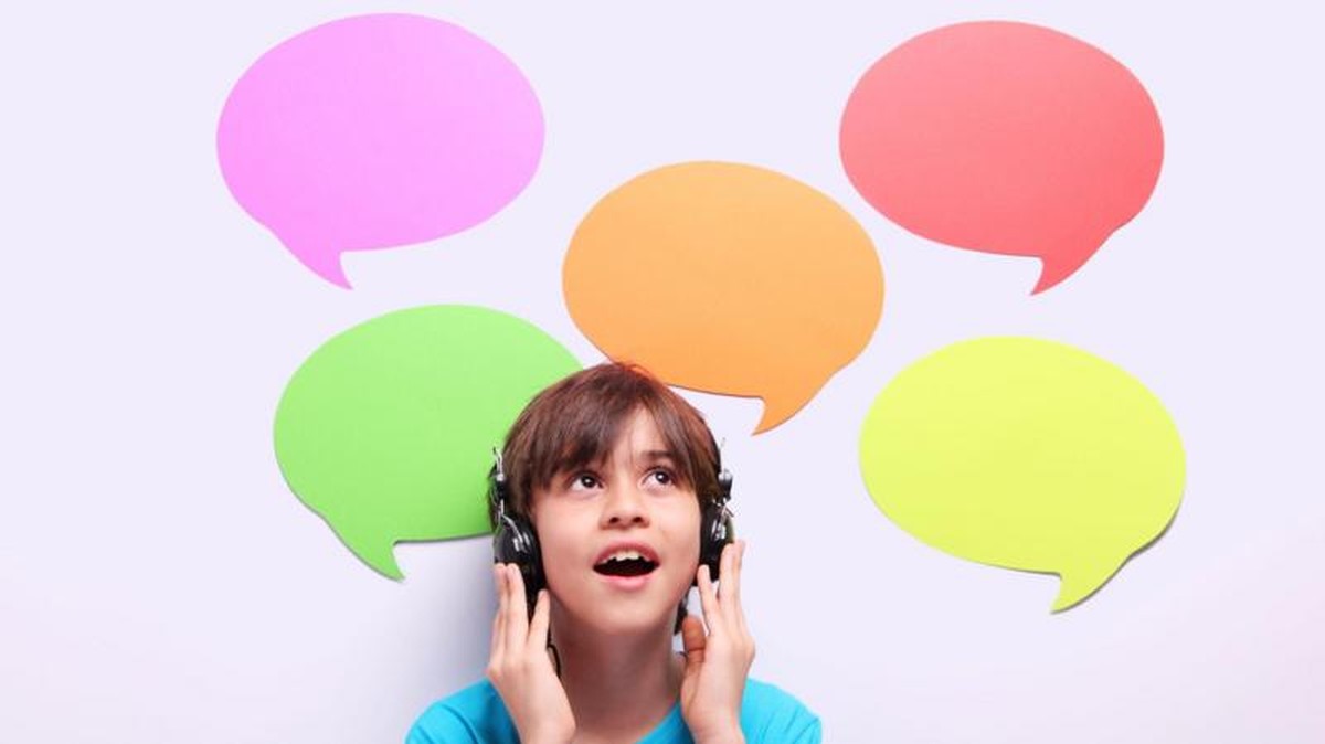 Os desafios e benefícios de criar um filho bilíngue (e o que fazer quando se fala apenas um idioma)