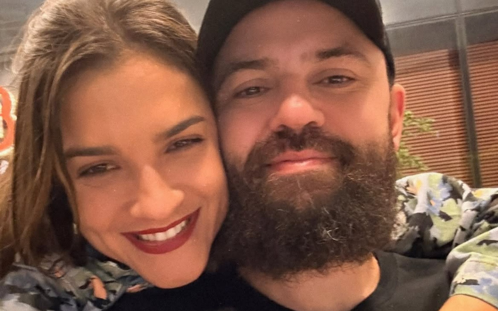 Mateus, da dupla com Jorge, ganha homenagem da mulher no aniversário de 40 anos: 'Acho lindo seu jeito de ser'