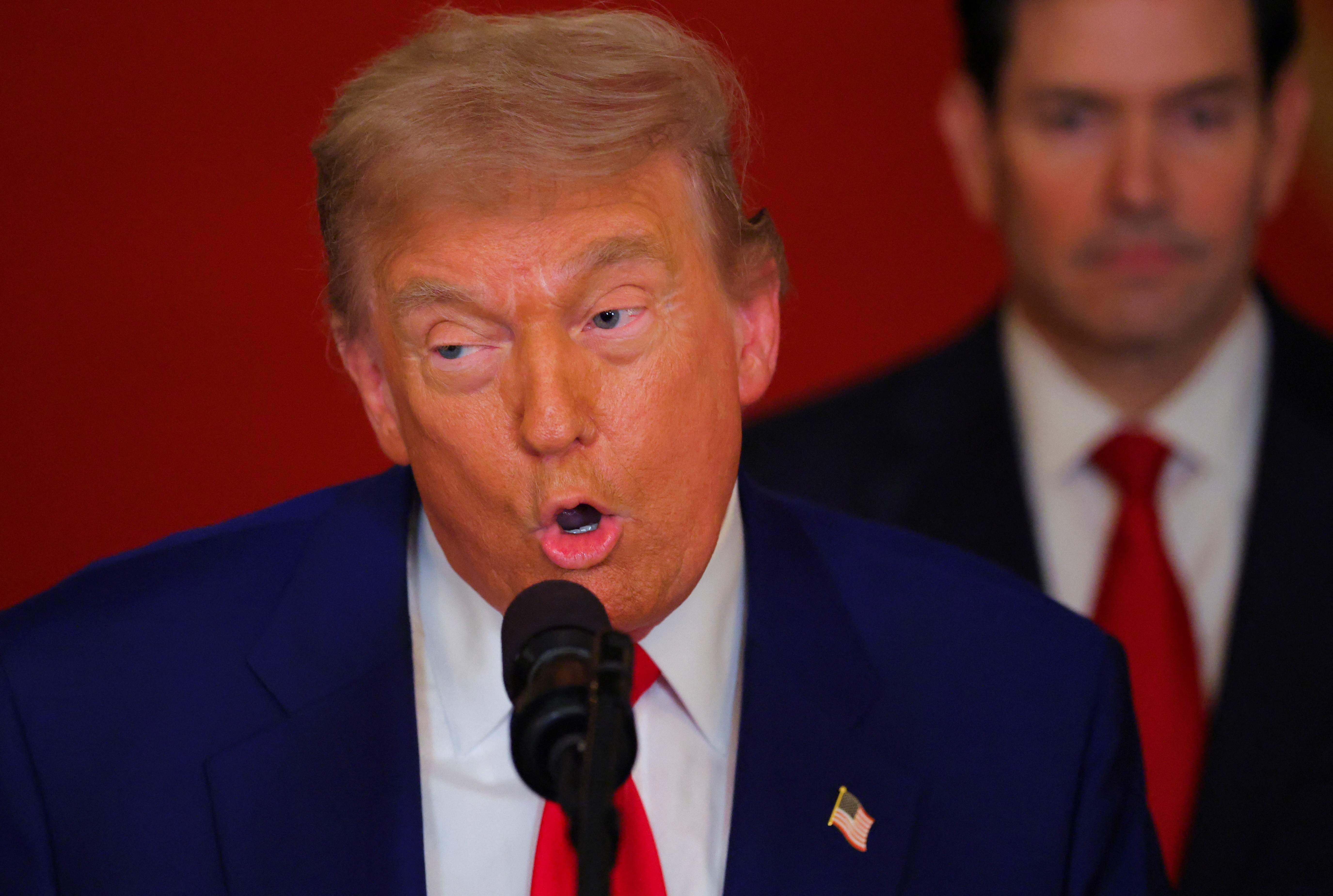 'Ou haverá paz ou tragédia para o Irã': Trump se pronuncia sobre ataques dos EUA a instalações nucleares