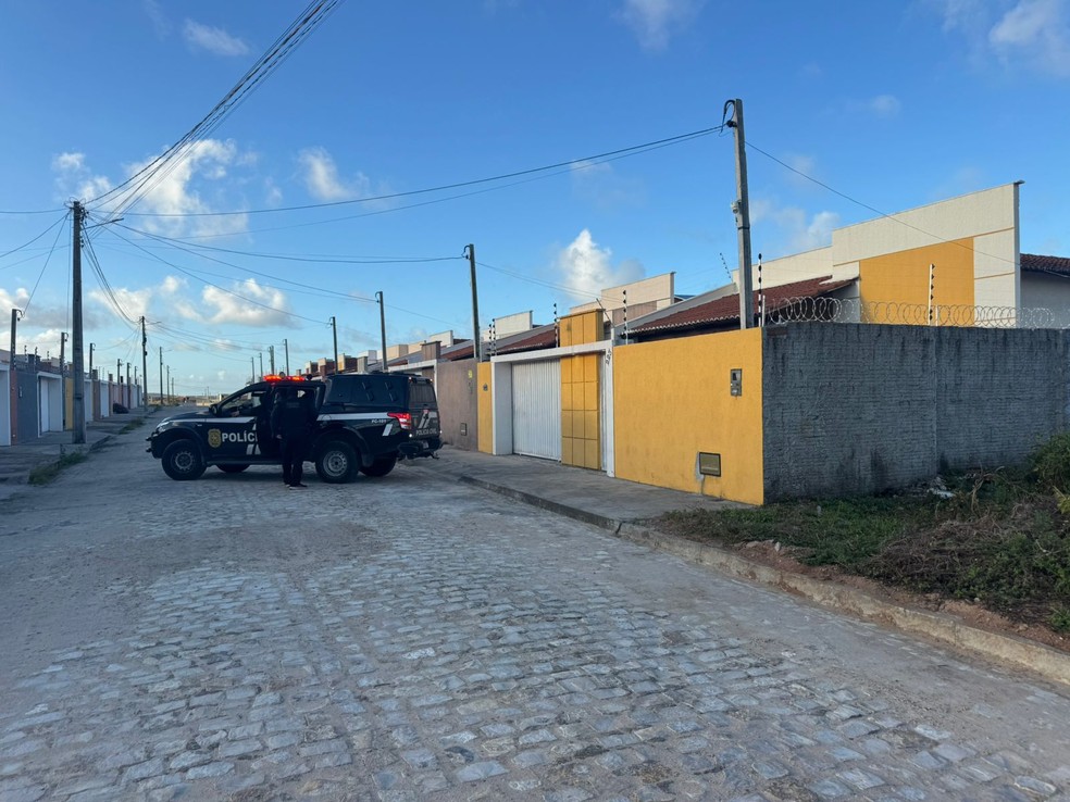 Homem da lista dos 10 mais procurados do RN é preso em Extremoz — Foto: Reprodução/PCRN