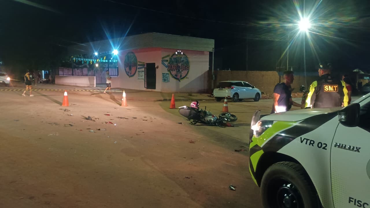 Motociclista fica gravemente ferido após bater em caminhonete em Santarém