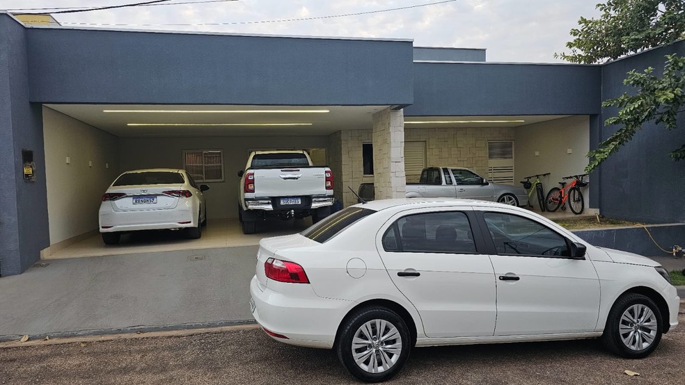 Casa onde foram cumpridos os mandados — Foto: Polícia Civil de Mato Grosso