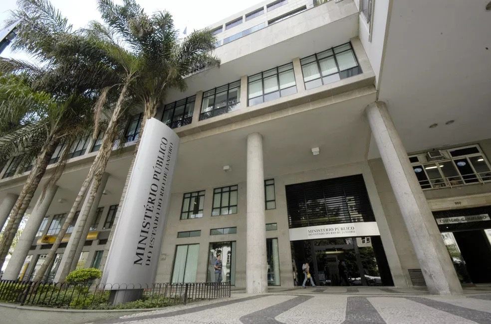 Justiça determina afastamento de agente socioeducativo por agressões a adolescentes em Campos 