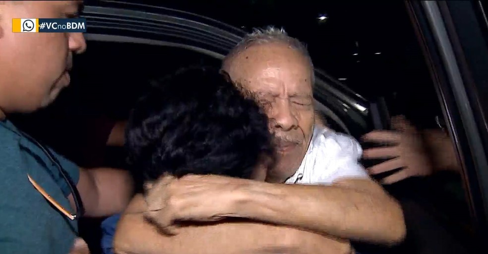 O promotor de Justiça aposentado Raimundo Reis Vieira, de 85 anos, foi resgatado por policiais na madrugada desta sexta-feira (26) — Foto: Reprodução/TV Mirante