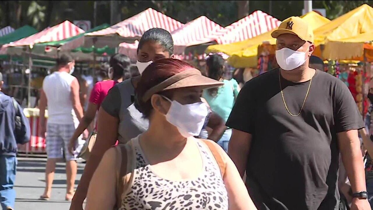 Feira Hippie de BH terá mesas e cadeiras nas áreas de alimentação a partir  deste domingo, Minas Gerais