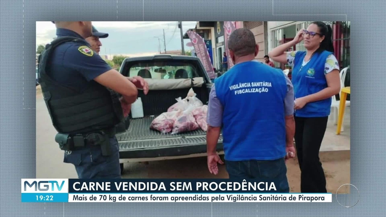 Após bois serem sacrificados depois de tombamento de carreta, Vigilância Sanitária apreende carnes em Pirapora