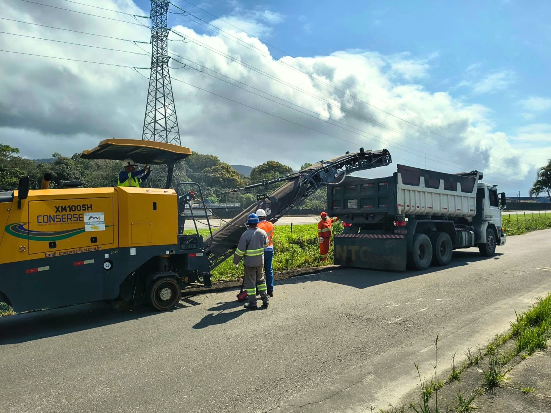 Obras interditam vias marginais da rodovia Padre Manoel da Nóbrega; confira os trechos