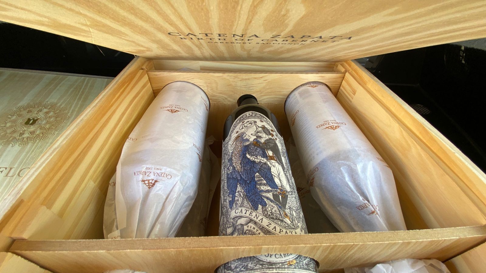 Homem é preso em Campinas suspeito de vender vinhos contrabandeados pelas redes sociais 
