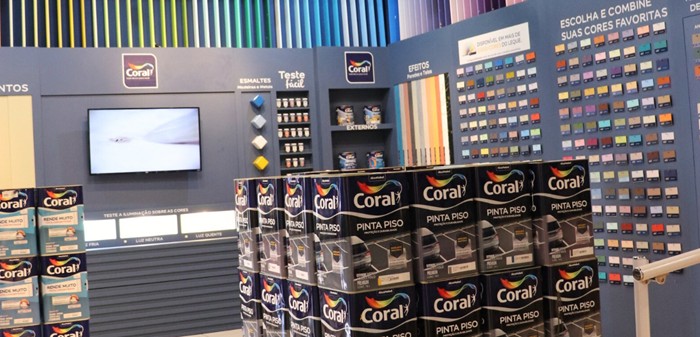 Fábrica de tintas da Vilarejo transforma cor em experiência personalizada