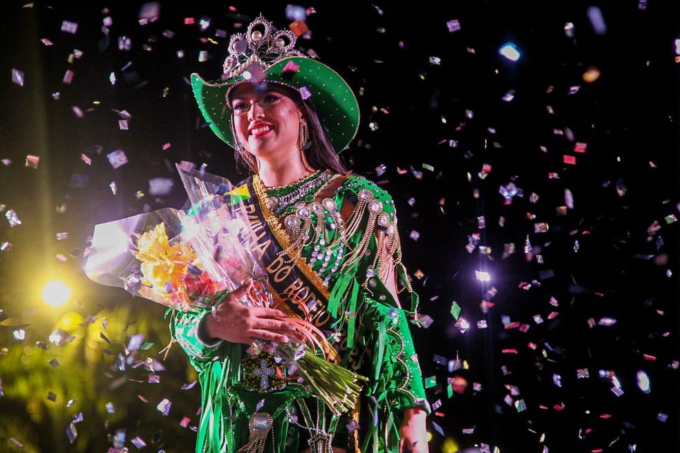 Lohana Martins leva t&iacute;tulo de 'Rainha do Rodeio' da Expoacre 2023 &mdash; Foto: Neto Lucena/Secom