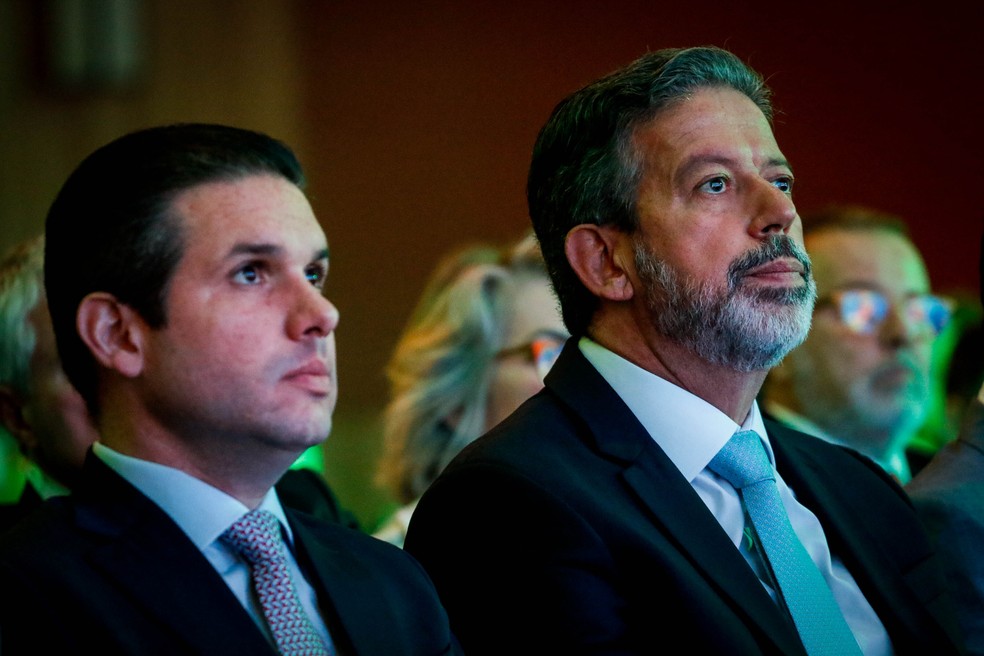 Na foto, Hugo Motta e Arthur Lira durante evento em SP em 21 de outubro de 2024 — Foto: ALOISIO MAURICIO/FOTOARENA/FOTOARENA/ESTADÃO CONTEÚDO