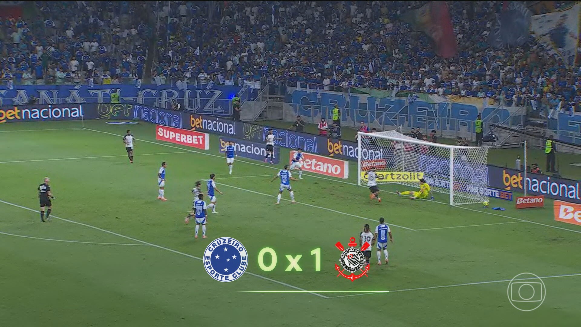 Memphis decide para o Corinthians primeiro jogo da semifinal da Copa do Brasil