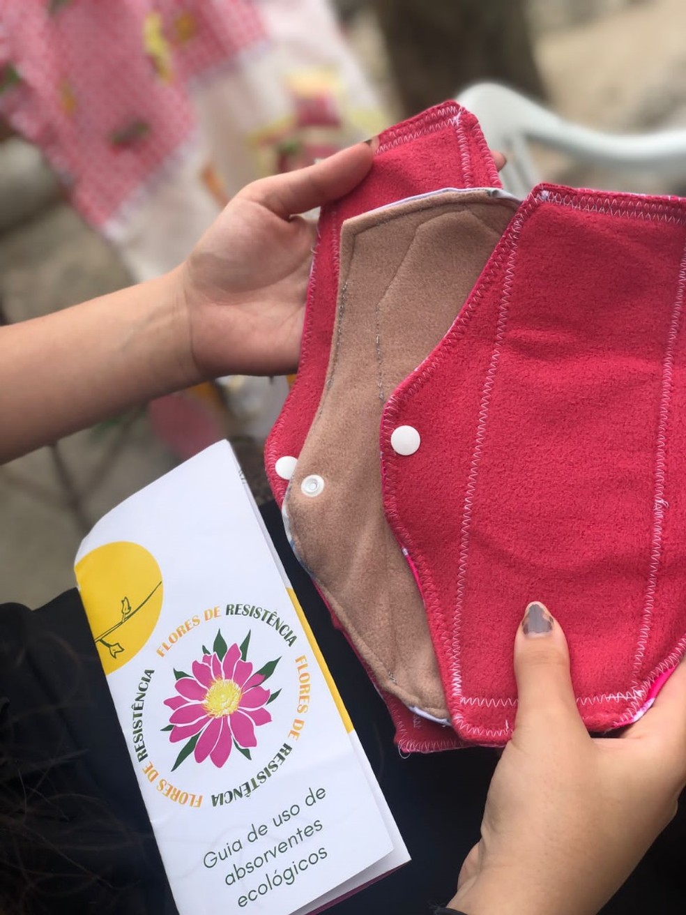 Projeto Flores de Resistência distribui absorventes ecológicos para mulheres em situação de vulnerabilidade em BH — Foto: Flores de Resistência/ Divulgação