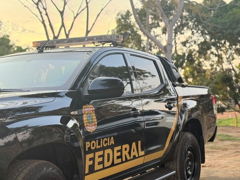 Argentina na lista da Difusão Vermelha da Interpol é encontrada pela PF em cidade de SC