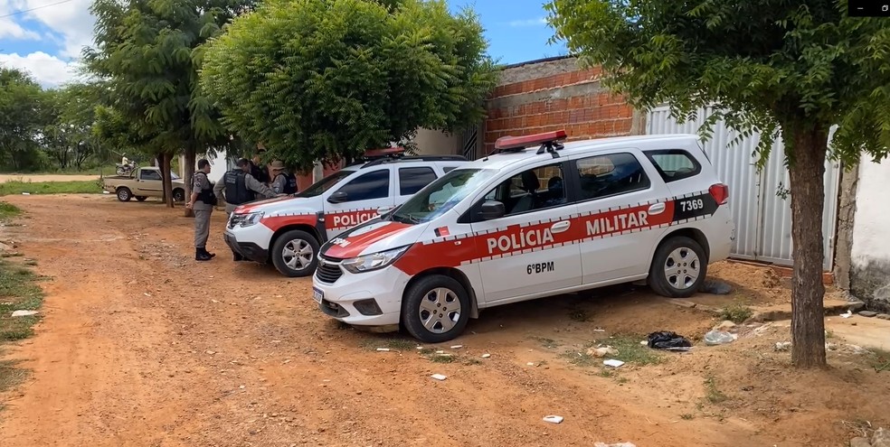 Mulher de 39 anos foi morta a tiros em Uiraúna, sertão da Paraíba, nesta segunda-feira (22) — Foto: Reprodução/TV Paraíba