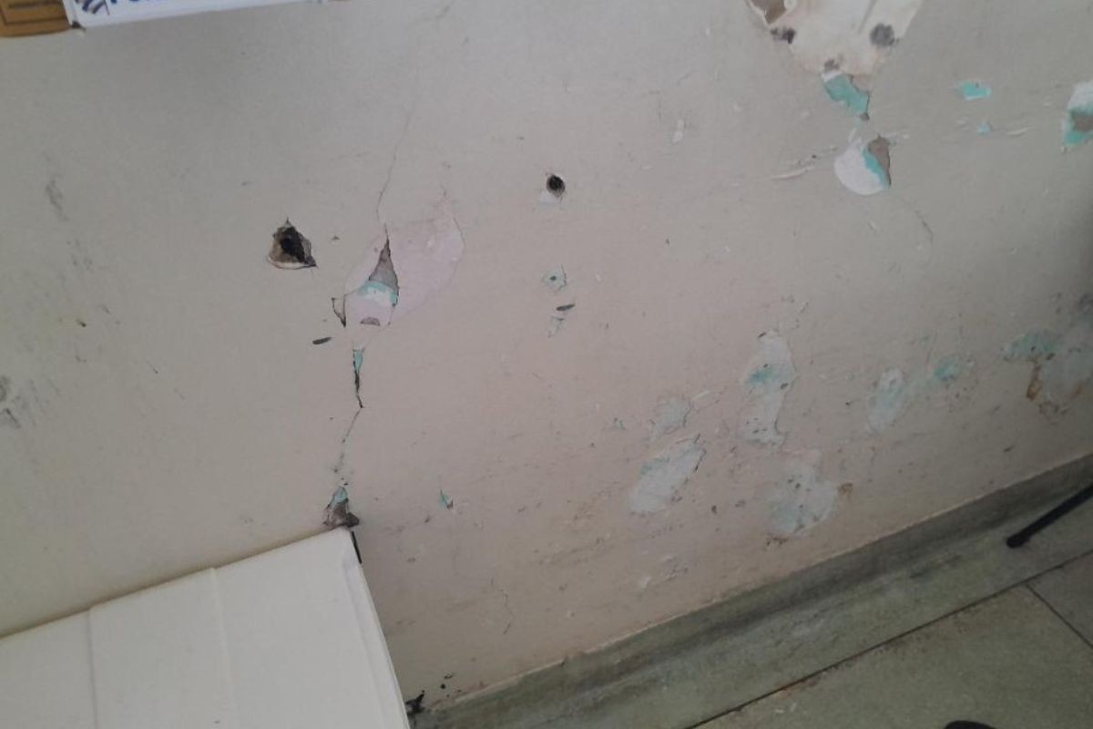 Após ação do MP, Justiça exige higiene e climatização em maternidade de Pariquera-Açu, SP