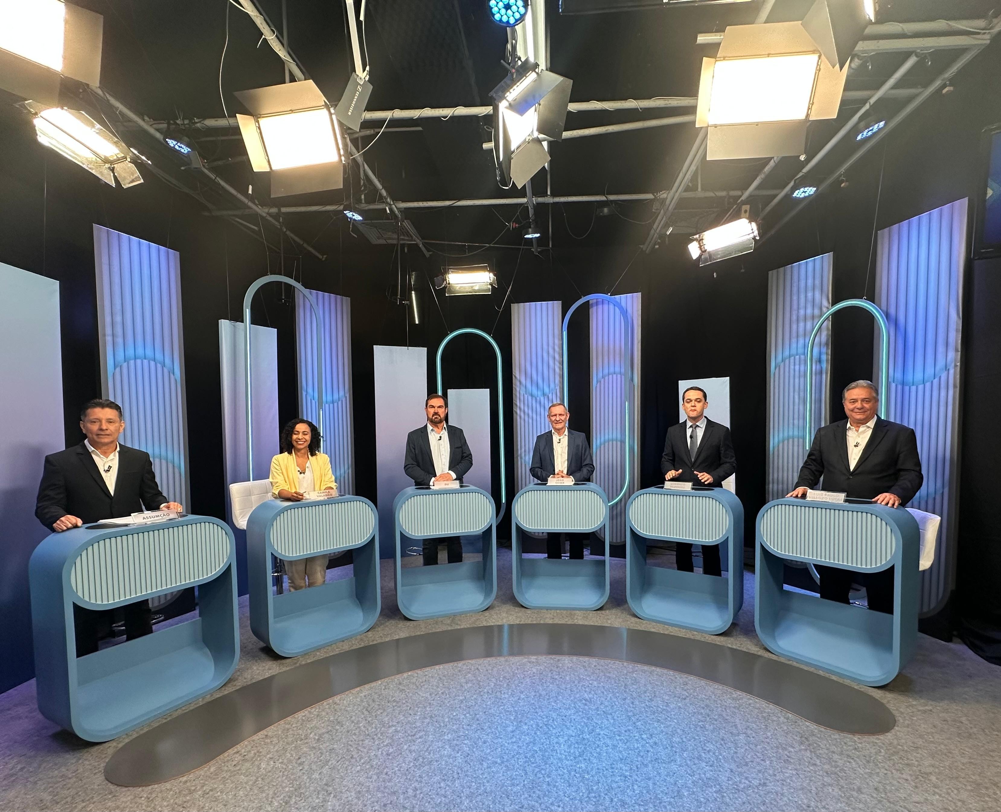 Candidatos à Prefeitura de Vitória participam de debate; veja a íntegra