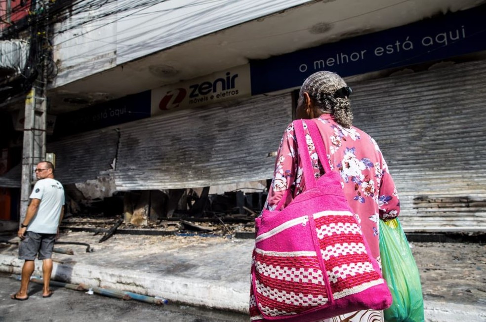 Incêndio no Centro de Fortaleza — Foto: Thiago Gadelha/Sistema Verdes Mares