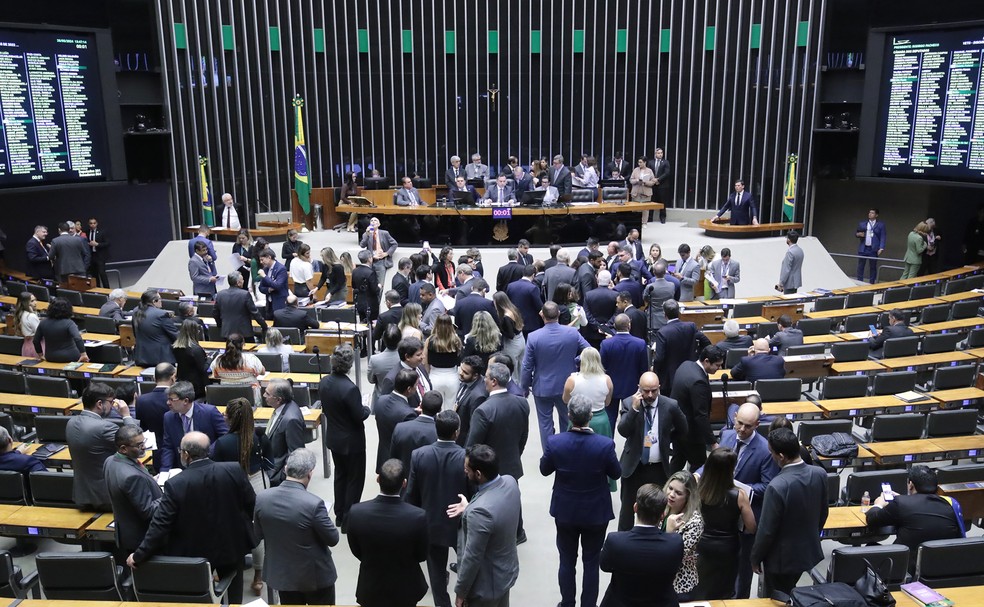 Plenário do Congresso Nacional durante votações desta terça-feira (28). — Foto: Zeca Ribeiro/Câmara dos Deputados