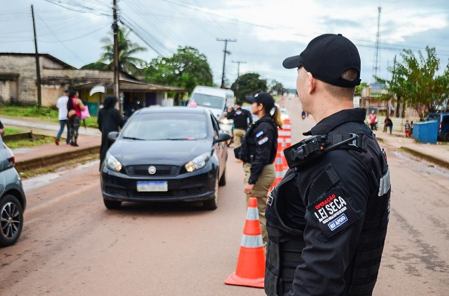 Maio Amarelo: de 458 condutores abordados na Lei Seca, 134 foram notificados no Amapá