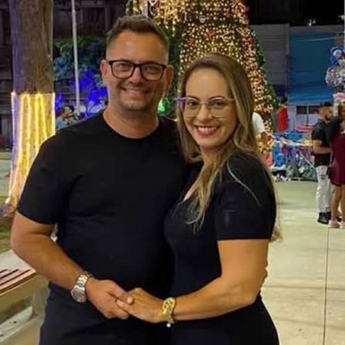 Casal de cantores gospel morre em acidente na BR-116, em MG